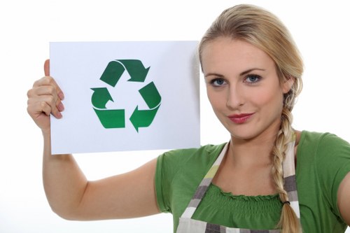 Recycling and waste sorting facility